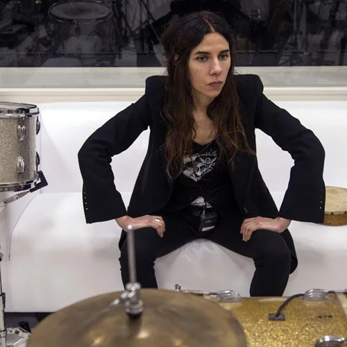 Με Ρόρι Γκάλαχερ & PJ Harvey επιστρέφει το σινε-φεστιβάλ Gimme Shelter