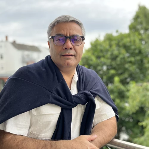 Ο Μοχάμαντ Ρασούλοφ μας εξηγεί πώς γύρισε την πιο θαρραλέα ταινία της χρονιάς