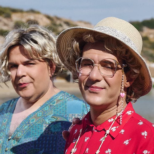 Αι γυμνισταί