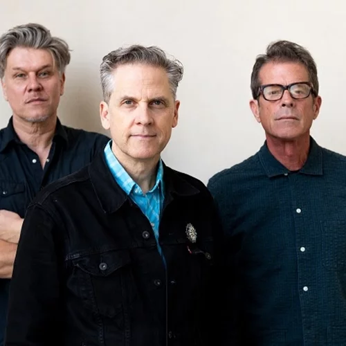 Οι Calexico φέρνουν τον ήχο της αμερικανικής ερήμου στο Gagarin 205