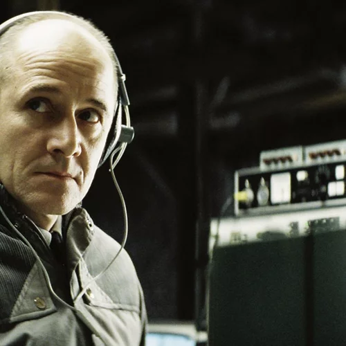 "Οι Ζωές των Άλλων": Το αριστούργημα του γερμανικού κινηματογράφου επιστρέφει στη μεγάλη οθόνη