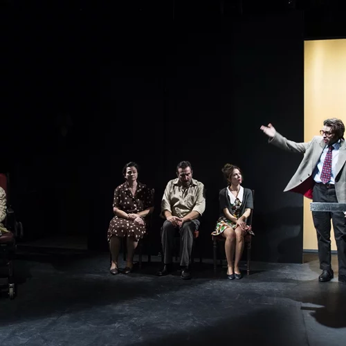 Παράταση για τον "Γάμο" και μία αντικατάσταση