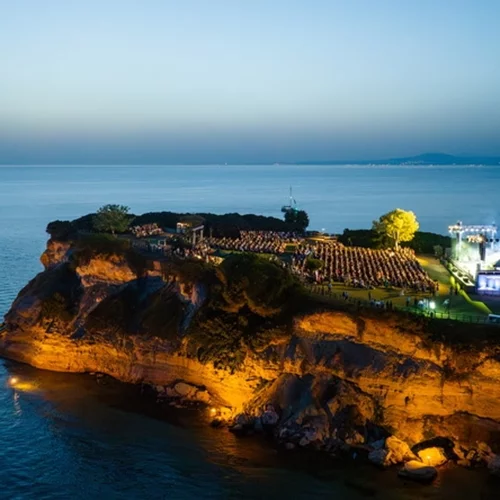 Grace Jones και Nouvelle Vague ξεχωρίζουν στο φετινό Sani Festival