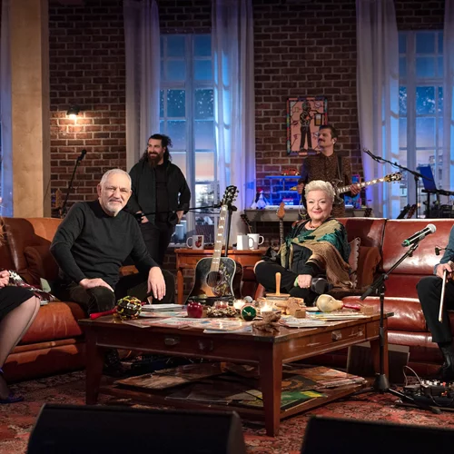 Ένα ξεχωριστό "Μουσικό Κουτί" με την Τάνια Τσανακλίδου και τον Φώτη Σιώτα