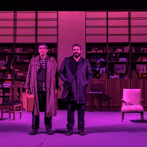 "Αινιγματικές παραλλαγές", "Διάλεξε τον θάνατό σου αγάπη μου", "Μαύρη σαμπούκα": Επαναλαμβάνονται και αρέσουν