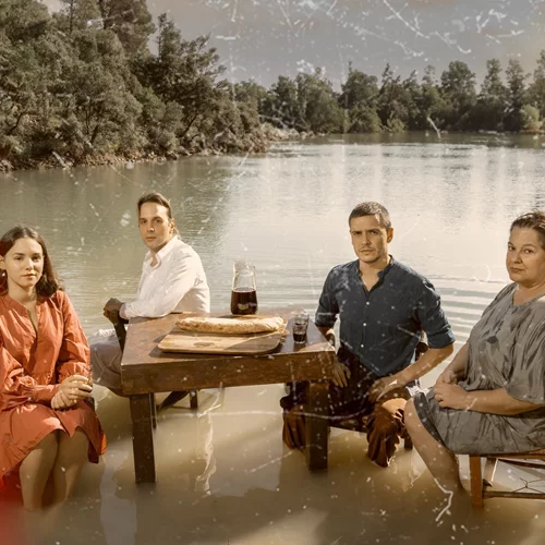 "Το γάλα": το έργο-τομή της νεοελληνικής δραματουργίας έρχεται ξανά στη σκηνή