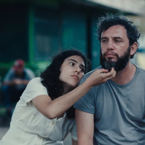 Έχω Ηλεκτρισμένα Όνειρα