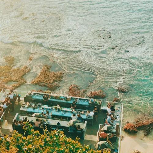 Τα καλύτερα beach restaurants του κόσμου για πρώτο τραπέζι θάλασσα
