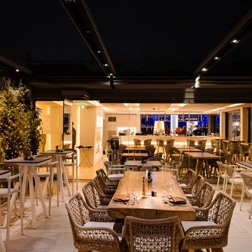 Brunch με την Αθήνα στο πιάτο στο "Thea Terrace Bar & Restaurant"