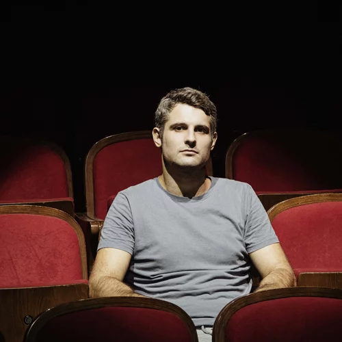 Θανάσης Ραφτόπουλος: "Πρέπει να επαναστατούμε και να βρίσκουμε το χαμόγελο μας"