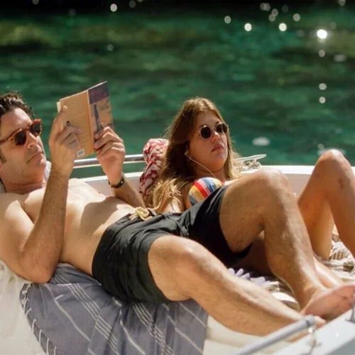 Τελικά εξαντλήθηκε η "Μεγάλη Χίμαιρα" από τα ράφια των ελληνικών βιβλιοπωλείων;