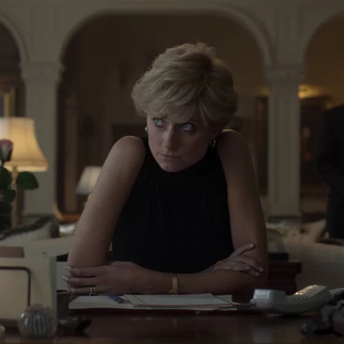 "The Crown": Η κορόνα του Netflix έχει χάσει τη λάμψη της