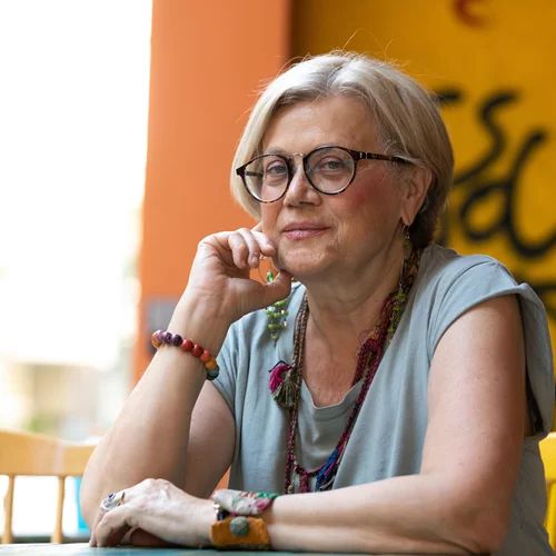 Η Αθήνα των Συγγραφέων | Ελένη Πριοβόλου: "Ο συγγραφέας δεν είναι πολιτικό ον;"