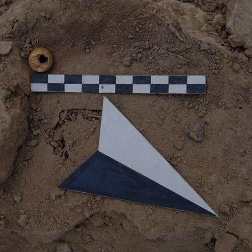 Στο φως αρχαιολογικά ευρήματα από το λατρευτικό κέντρο της αρχαίας Ελίκης