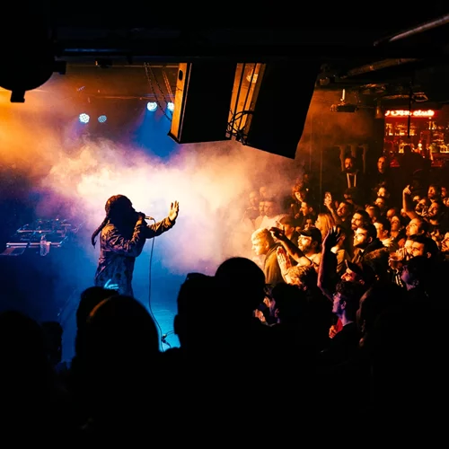 Billy Woods στο "An Club": Ο συγγραφέας και το μικρόφωνο