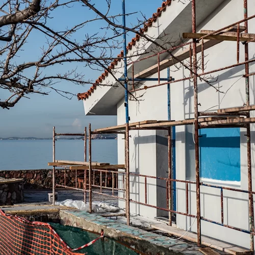 Έργα αποκατάστασης για το Αναψυκτήριο στο παραλιακό μέτωπο της Ελευσίνας