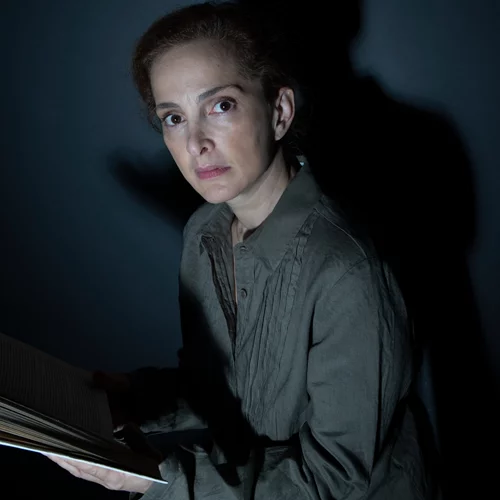 Η "Ευτυχία Πρίντζου˙ Η επιστροφή" του Βασίλη Κονταξή κάνει πρεμιέρα στο θέατρο Αργώ