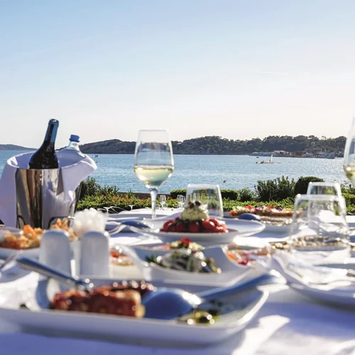 Εστιατόριο Λάμπρος