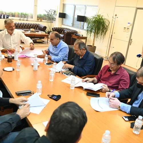 Παιδικές χαρές για παιδιά με ειδικές ανάγκες σε 5 δήμους του Πειραιά