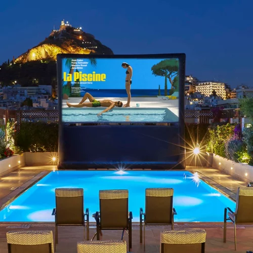 Pool your cinema: Η πιο ξεχωριστή εμπειρία θερινού σινεμά στο Ξενοδοχείο "Μεγάλη Βρεταννία"