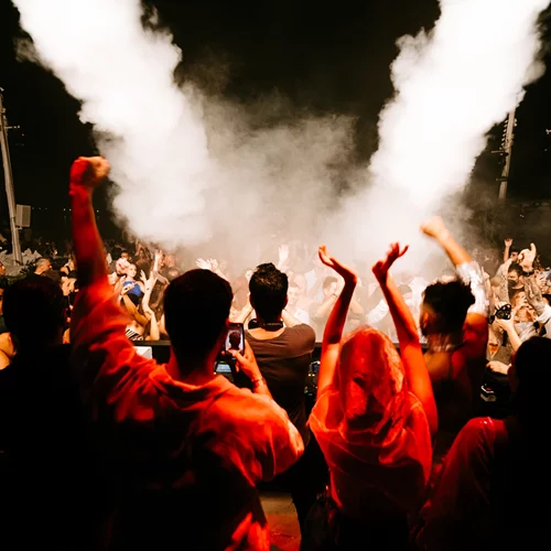 Το esthete concept του Αλέξανδρου Χριστόπουλου επιστρέφει στο "Island"