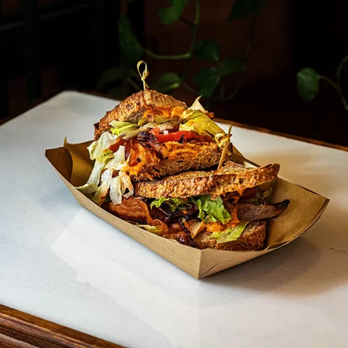 Γιατί όλοι πάνε για σάντουιτς στο 'Borghese'