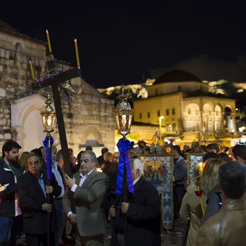 Οι πιο ατμοσφαιρικές εκκλησίες για Επιτάφιο και Ανάσταση