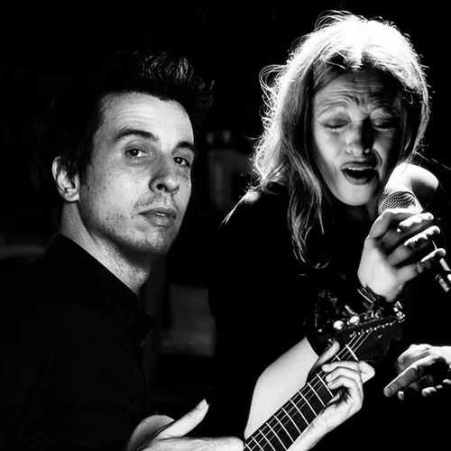 Ένα ντουέτο στη σκηνή του "Jazzét Café"