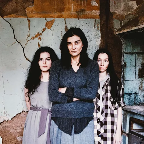 Το δέντρο που ματώνει