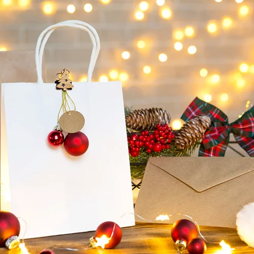 Φέτος αγοράζουμε τα γιορτινά μας δώρα από το Διεθνές Χριστουγεννιάτικο Bazaar των "Φίλων του Παιδιού"