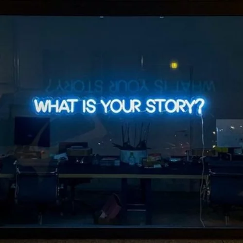 Διαδικτυακά μαθήματα δημιουργικής γραφής με τον Βαγγέλη Χατζηγιαννίδη