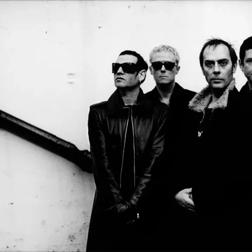 40 κεράκια Bauhaus με... χρόνο-καθυστέρηση στο Release Athens