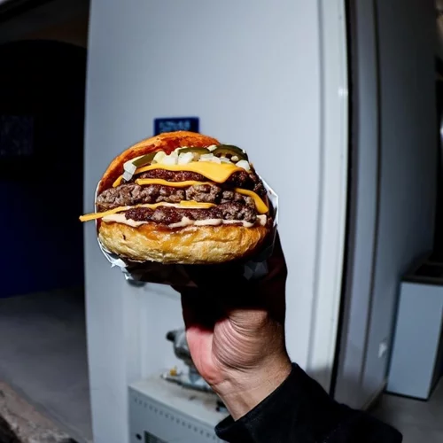 Ξαναβγαίνουμε στην Αρχελάου