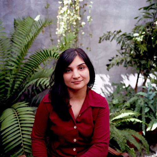Sarah Davachi: "Συχνά ξεκινώ με το σκίτσο μιας ιδέας και αφήνω το ίδιο το όργανο να με καθοδηγήσει"