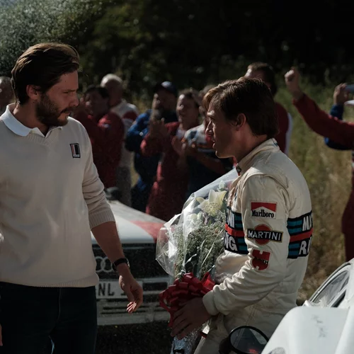 Αγώνας για τη Δόξα