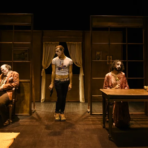 Θέατρο του Νέου Κόσμου: Ένας χειμώνας γεμάτος συγκίνηση, ένταση και σάτιρα