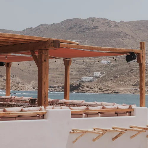 Πρώτη γεύση από το ολοκαίνουργιο "Ftelia Pacha" στη Μύκονο