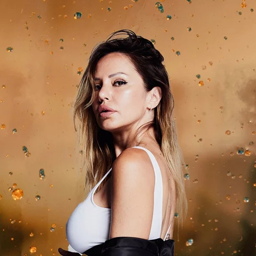 To επόμενο Σάββατο ανήκει στη Deborah De Luca