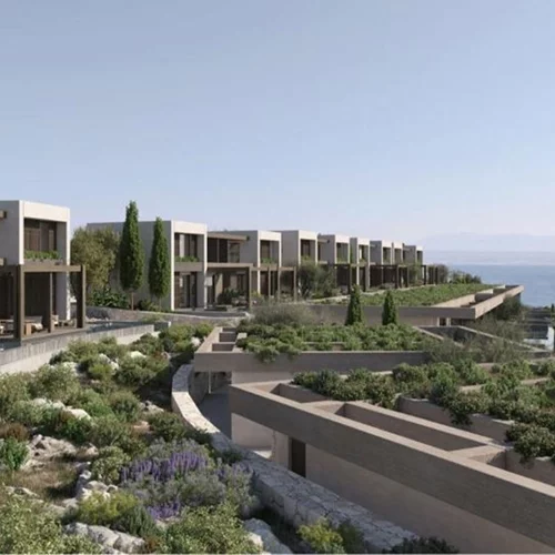 Ποια είναι η εταιρεία εμπορίου ξυλείας που μπαίνει στον τουρισμό με δύο νέα ξενοδοχεία στην Κρήτη