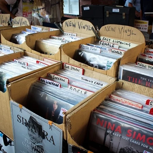 Το Vinyl Market επιστρέφει στην Τεχνόπολη