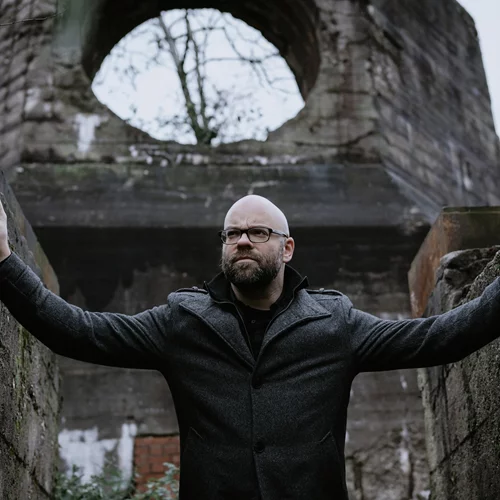 Οι Rome φέρνουν τα "σκοτάδια" τους στην Ελλάδα, μετά από καιρό