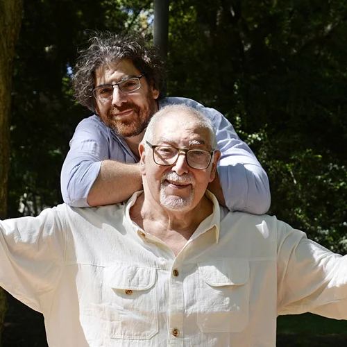 Γιατί τόσοι αναγνώστες παθιάζονται με τους Χόρχε και Ντεμιάν Μπουκάι;