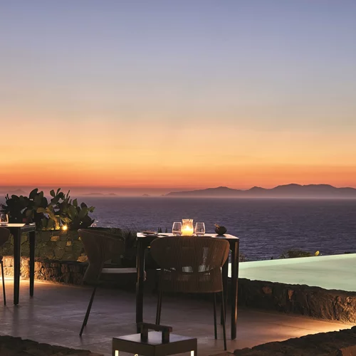 Ημέρες Βραβευμένης Γαστρονομίας: Τα καλύτερα εστιατόρια της Σαντορίνης σε περιμένουν με σπέσιαλ τιμή