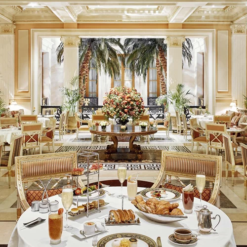 Για μεγαλοπρεπές brunch στο "Winter Garden"