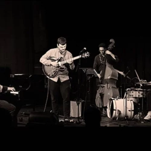 Το κουαρτέτο του Παντελή Πρωτοπαπά φέρνει ενέργεια και λυρισμό στο Half Note