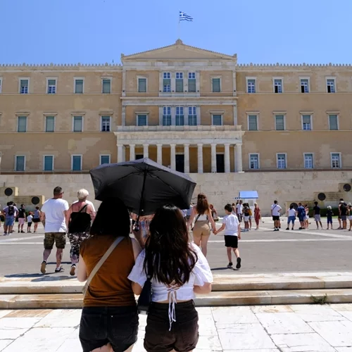 Δήμος Αθηναίων: Σε αυξημένη ετοιμότητα όλες οι υπηρεσίες ενόψει καύσωνα