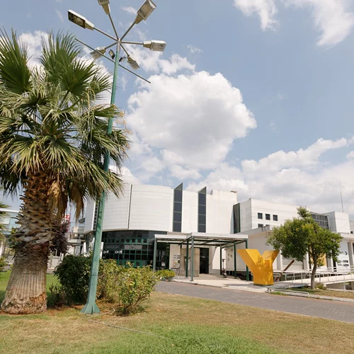 Η 8η Μπιενάλε σύγχρονης τέχνης Θεσσαλονίκης ρίχνει τον προβολέα της στη "Γεωκουλτούρα"