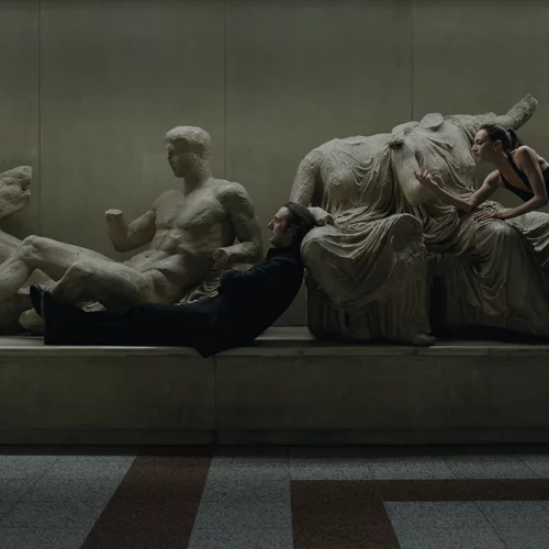 Στον μουσικό κόσμο του "Νυχτερινού Εκφωνητή"