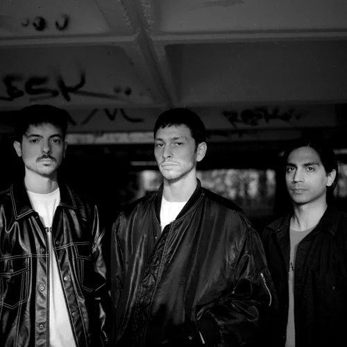 Οι Sworr. live στο Oddity