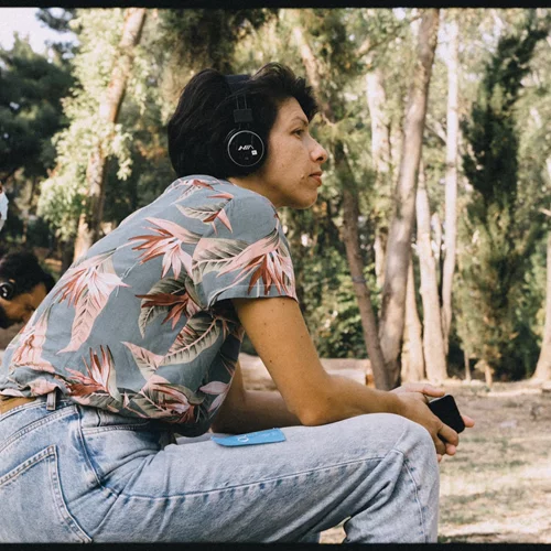 "Ηχοτοπίο Άσκοπης Μετακίνησης σε 8 μέρη": Μια ελεγεία πάνω στις "άσκοπες" μετακινήσεις.